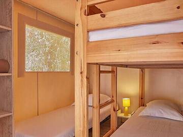 Camping pour 5 Personnes dans Clairvaux-les-Lacs, Jura, Photo 4