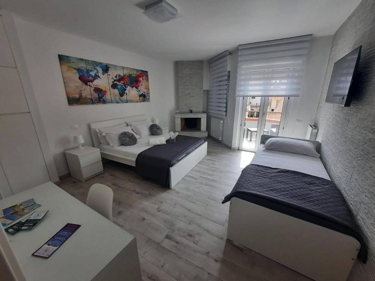 Guest House Tra Cielo E Mare in Nettuno, Provincia di Roma