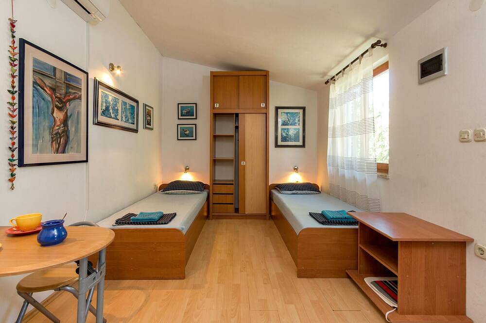 Awesome home in Premantura with Wifi in Premantura, Southcoast Istria