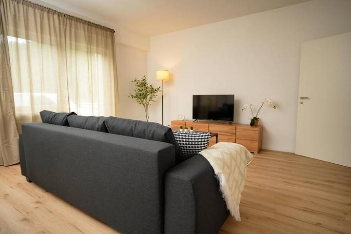 Ferienwohnung für 3 Personen, mit Terrasse und Garten sowie Ausblick in Mayschoß