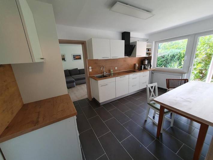 Ferienwohnung für 3 Personen, mit Terrasse und Garten sowie Ausblick
