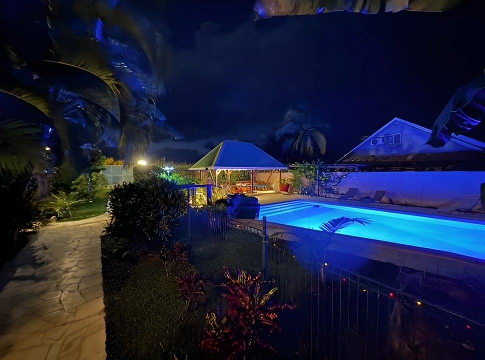 Gite avec piscine à 900m de la plage pour 2 pers. in Sainte-Rose, Guadeloupe