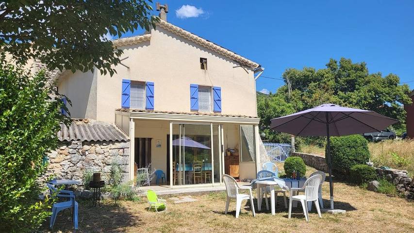 Maison de vacances pour 5 personnes, avec jardin ainsi que piscine et vue
