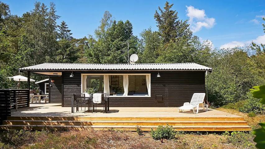 Ferienhaus für 9 Personen, mit Terrasse in Balka Strand