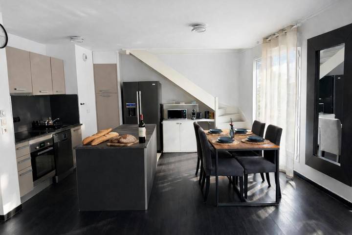 Gîte pour 10 personnes, avec balcon à Champs-sur-Marne - 3