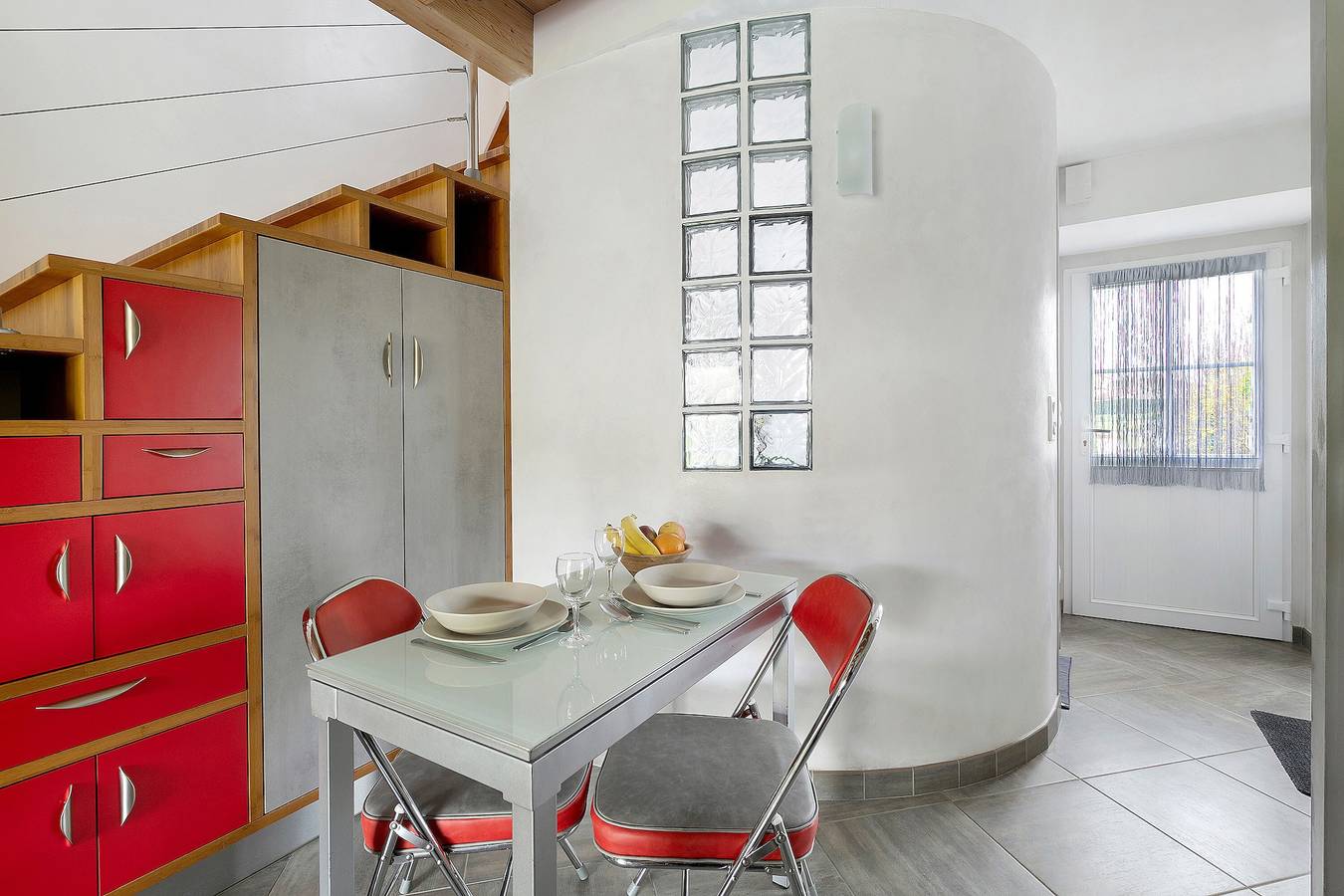 Gîte Le Fief De La Fontaine avec terrasse privée, jardin commun et Wi-Fi in Port-Saint-Père, Région de Nantes