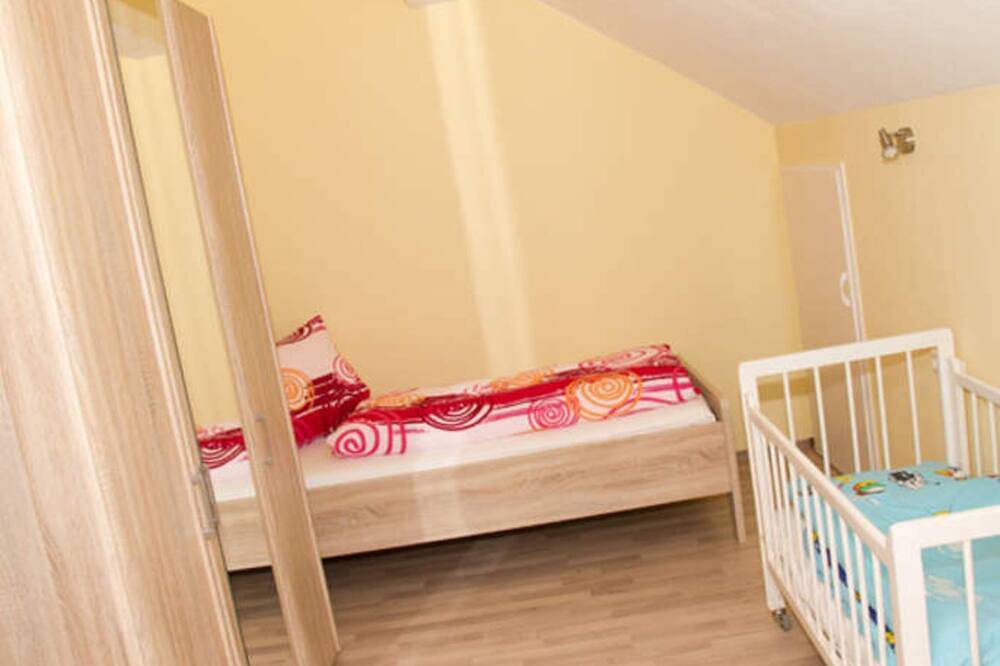 Ganze Wohnung, Ferienwohnung Storchenblick in Herbolzheim, Südschwarzwald