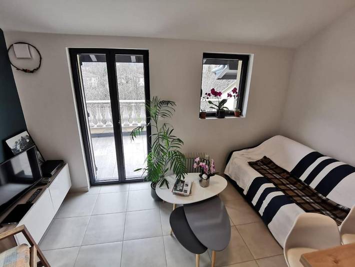 Gîte pour 4 personnes, avec vue et terrasse dans Station de Monts Jura - 3