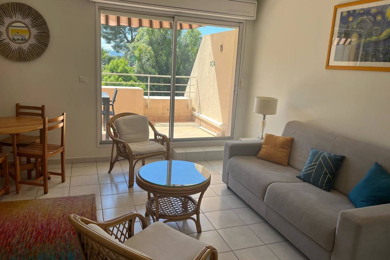 Geheel appartement, Apartment quiet near beach in Boulouris, Saint-Raphaël