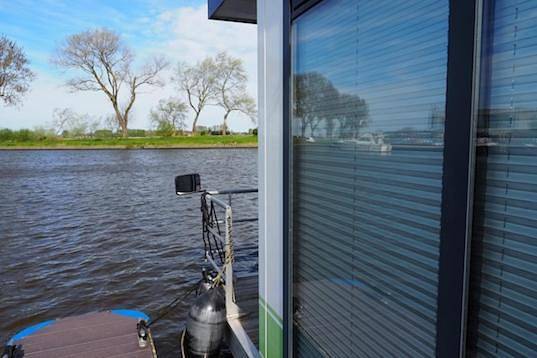 Boot für 2 Personen, mit Terrasse und Ausblick in Belgien - 4