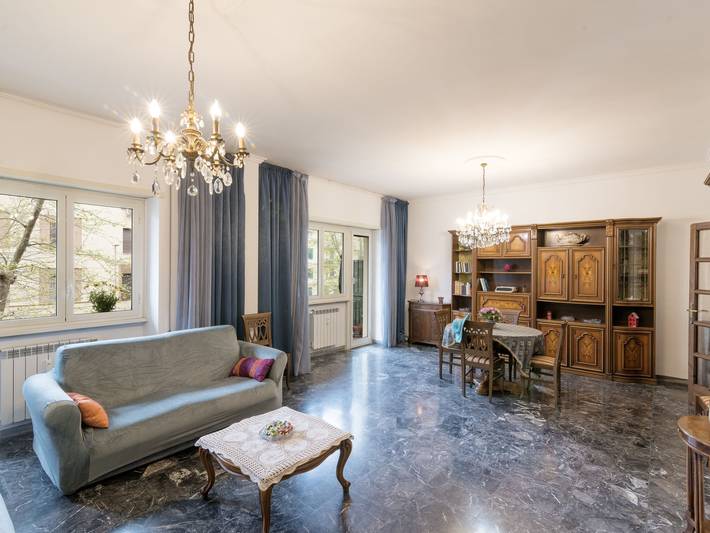 Appartamento per 5 persone, con Balcone a Ostia