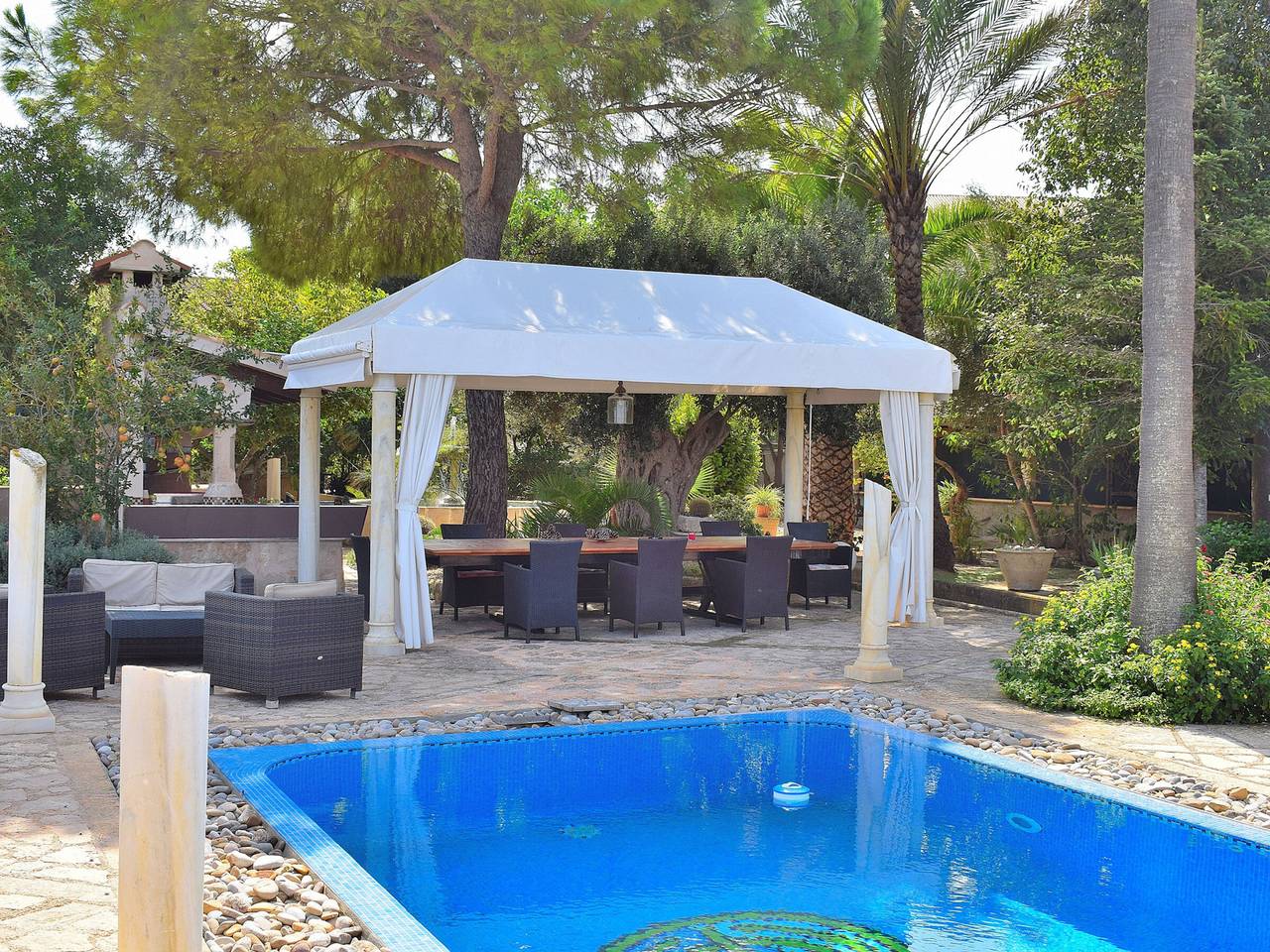 Charming House in Muro with Winter Garden and Private Pool in Muro, North Majorca