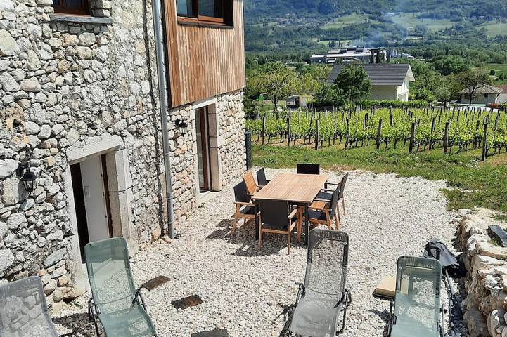 Maison de vacances pour 8 personnes, avec jardin et jacuzzi dans Belley