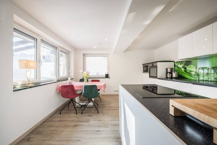 Ganze Wohnung, Alpennest Appartement in Innsbruck, Innsbruck Land