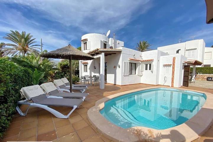 Villa für 6 Personen, mit Terrasse und Garten - 1