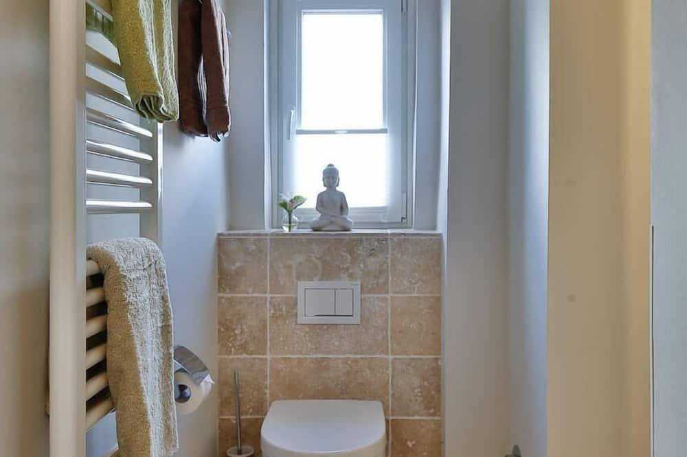 Ganze Wohnung, App. 8 in strandnaher Lage - Bäderstil-Villa in Wenningstedt/Sylt in Wenningstedt, Sylt