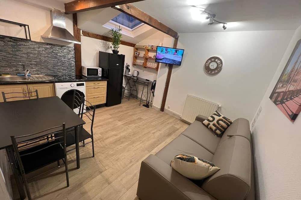 Entire apartment, Charmant T2 Plein Centre Ville et Proche Gare in Bourges, Bourges region