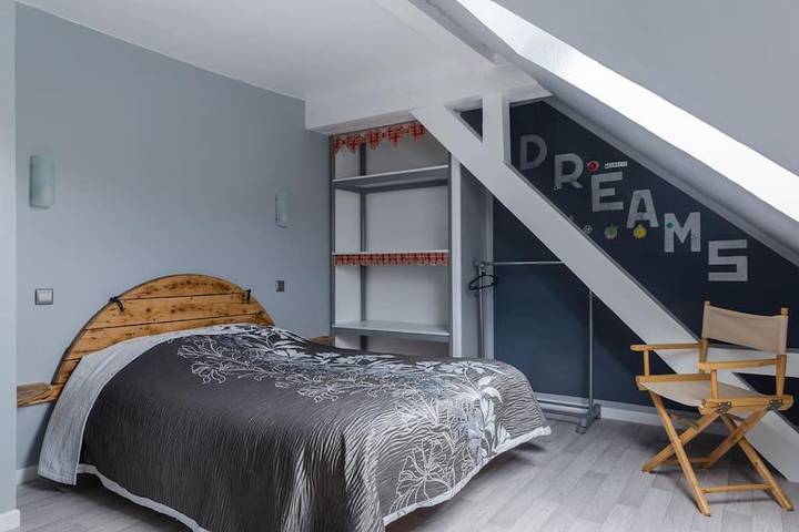 Ferienwohnung für 5 Personen, mit Terrasse und Garten sowie Pool und Ausblick in Lautenbach