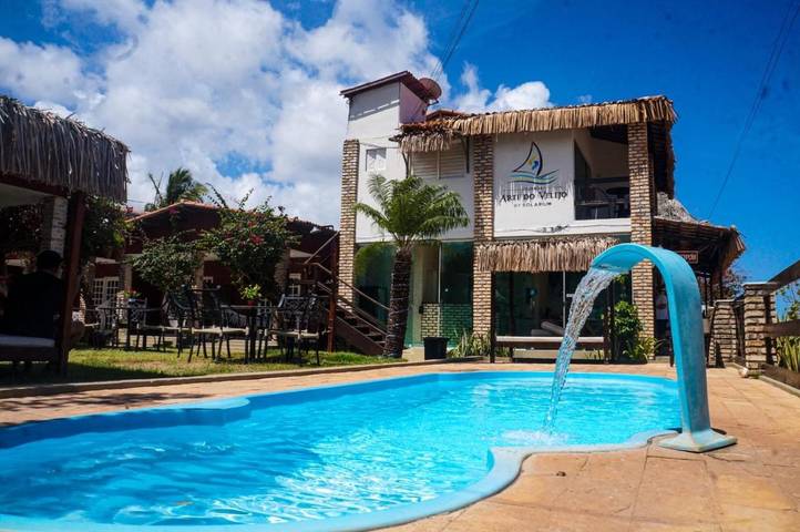 Pousadas para 3 pessoas, com piscina e jardim e ainda vista and piscina infantil em São Miguel do Gostoso