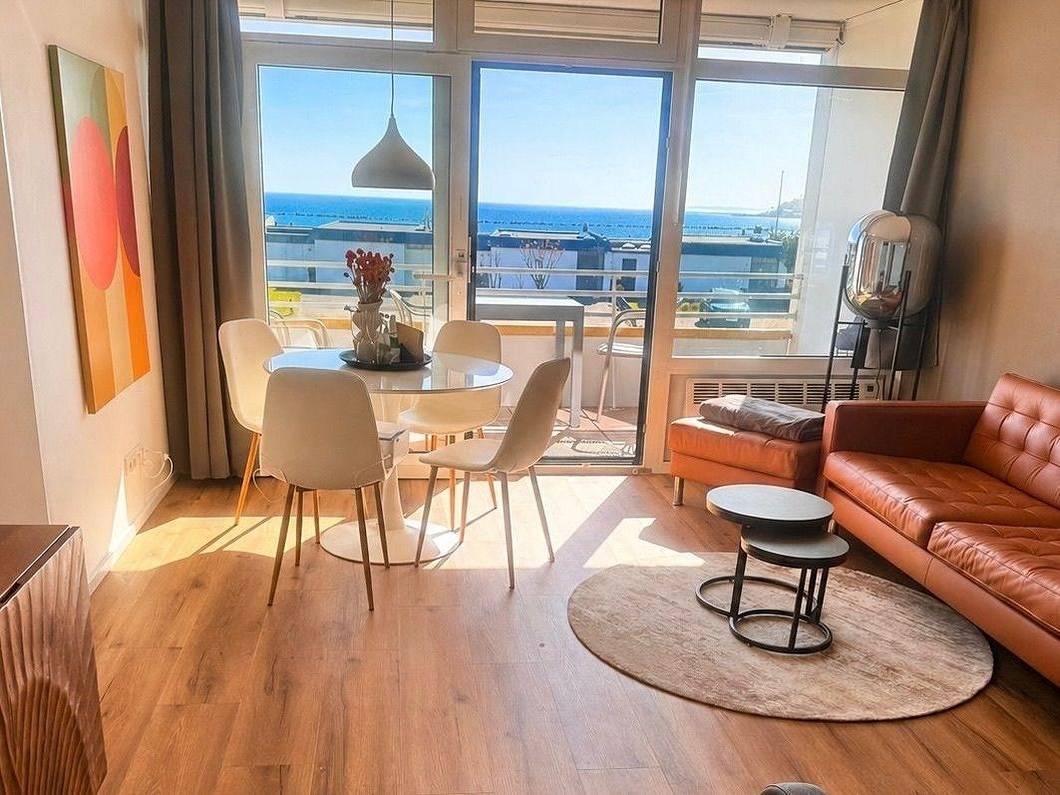 Ganze Ferienwohnung, Ostseetraumblick-Moderne Fewo mit Balkon am Strand in Ostfehmarn, Fehmarn