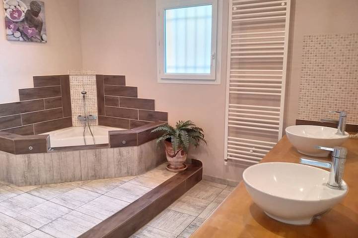 Location de vacances pour 4 personnes, avec Jardin à Rochegude - 4