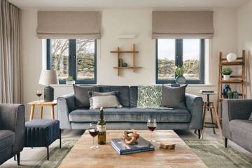 Holiday Rental for 10 People in Staveley, Cumbria, Photo 4