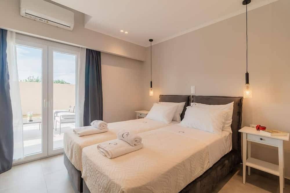 Ganze Wohnung, B2: Double Bedroom Suite on a Suite Complex in Roda, Korfu