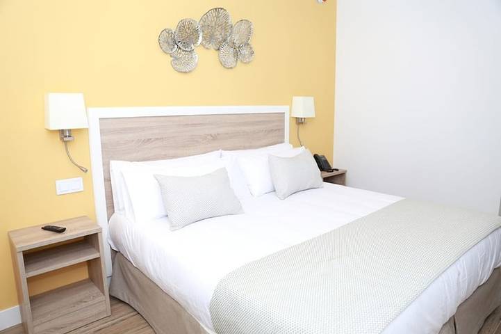 Appartement entier, Appartement 2 chambres intérieur pour 5 personnes in Centro (Madrid), Madrid