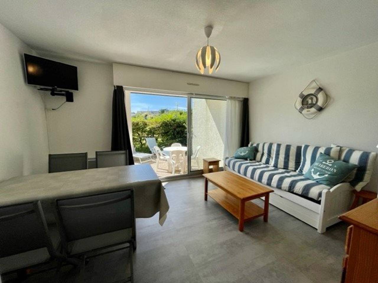 Entire apartment, Quiberon: 3-room Apartment, 5 people, Pets allowed, Pool in Quiberon, Côte des Mégalithes