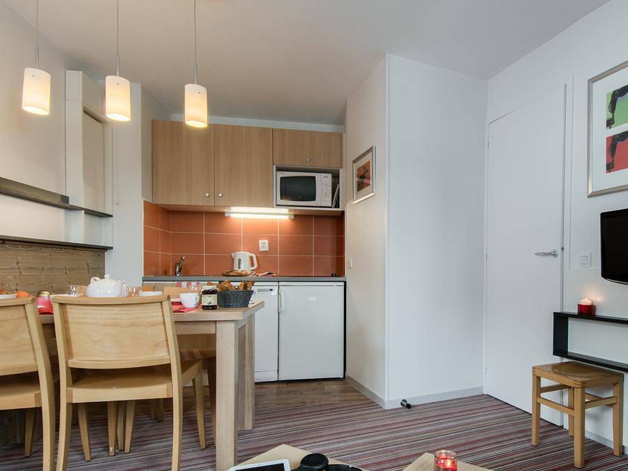 Pierre & Vacances Résidence Le Britania - Wohnung 4 personen - Balkon in La Tania, La Perrière