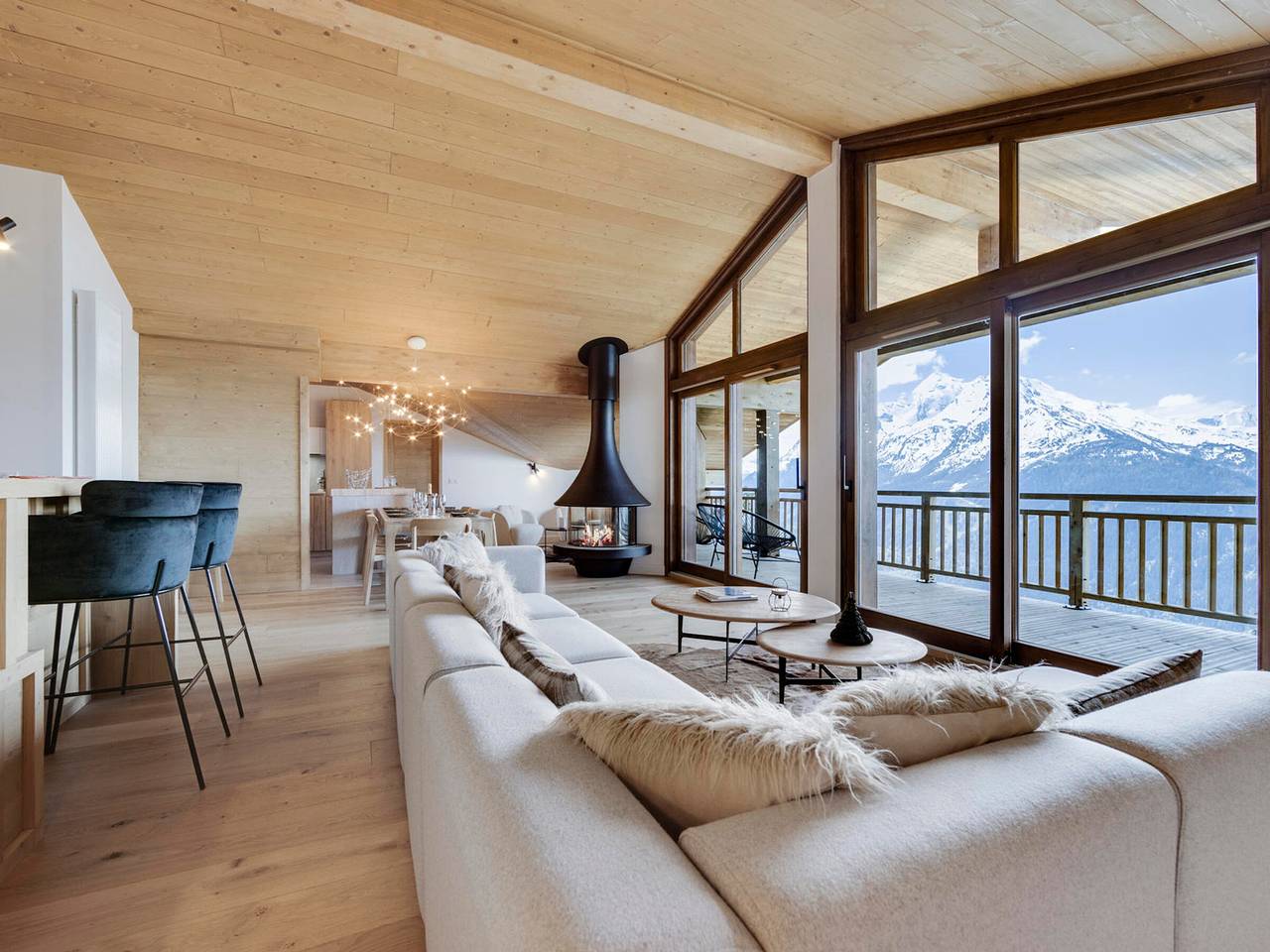 Ganze Wohnung, Neues Penthouse mit Südbalkon, Parkplatz und Wlan in La Rosière, Montvalezan