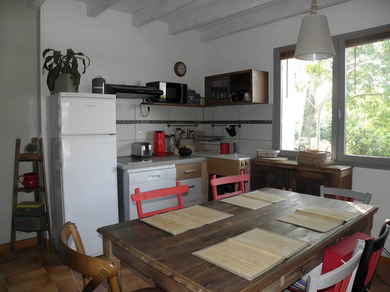 Les althéas - gîte en ardèche méridionale in Chandolas, Ardèche