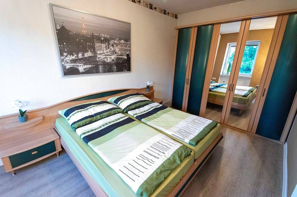 Ganze Wohnung, Appartement mit Garten - Casa Lauda in Bad Vöslau in Bad Vöslau, Wienerwald