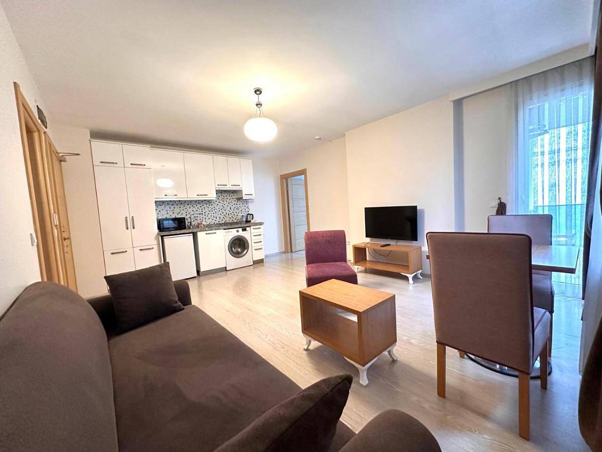 Geheel appartement, Standard Suite (Half Basement) in Tuzla, Marmararegio