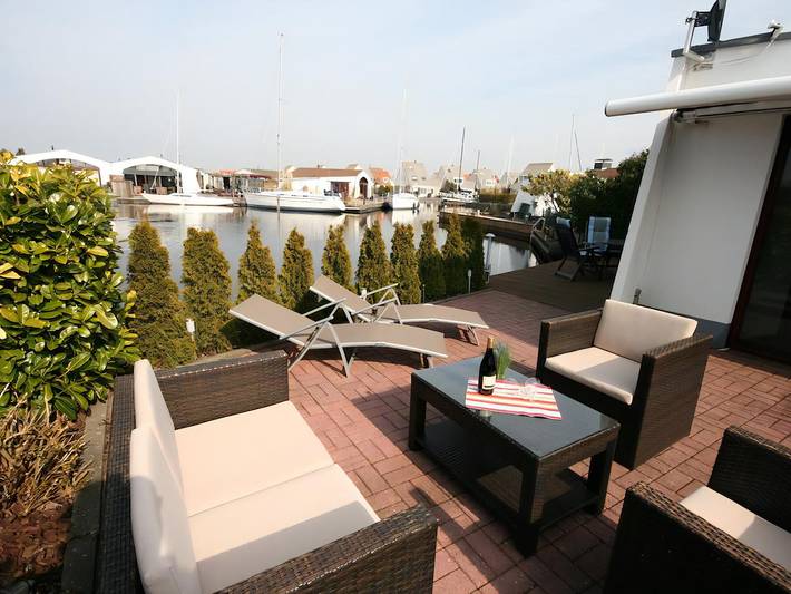 Bungalow für 4 Personen, mit Terrasse