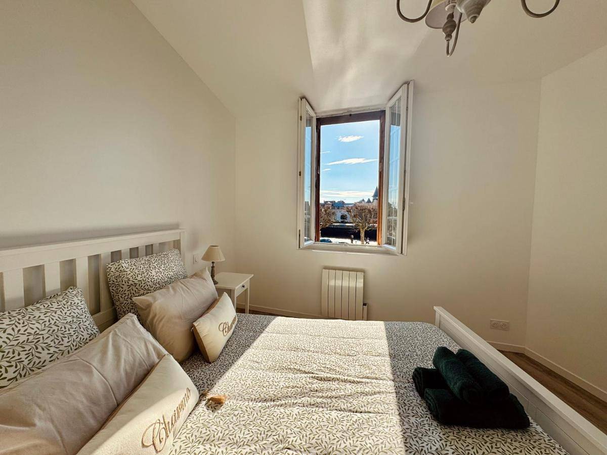 Appartement entier, One-Bedroom Apartment in Trouville-sur-Mer, Région de Lisieux