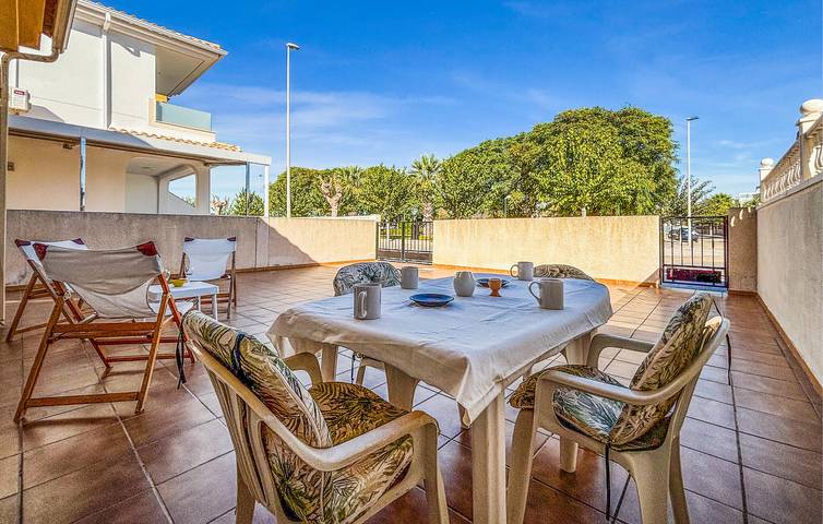 Appartement am Strand mit WiFi, AC, Parkplatz & Terrasse - 400m zur Playa de las Higuericas in El Mojón (Alicante), Pilar de la Horadada