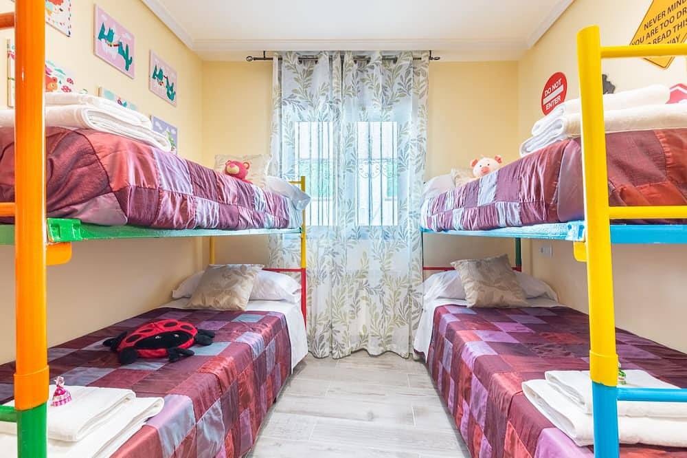 Entire apartment, Deluxe Apartment 2 Rooms La Peñota in Cercedilla, Puerto de Navacerrada