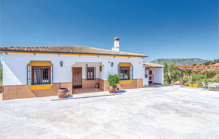 Apartamento con terraza junto a la piscina cerca de El Gastor in El Gastor, Pueblos Blancos