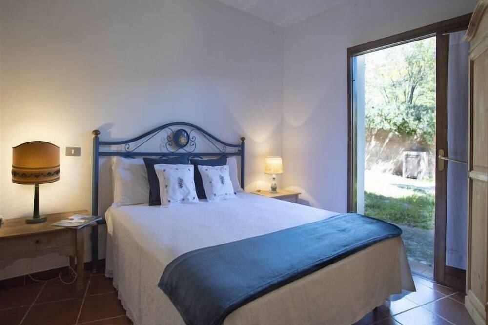 Appartamento intero, Pedra Rujia by Interhome in La Marinedda, Trinità d'Agultu e Vignola