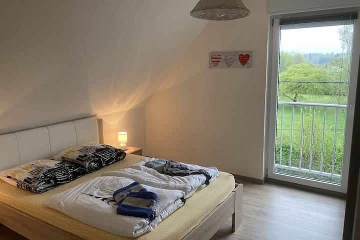 Gîte pour 9 personnes, avec balcon/terrasse et terrasse, animaux acceptés à Lohr (homonymie) - 4