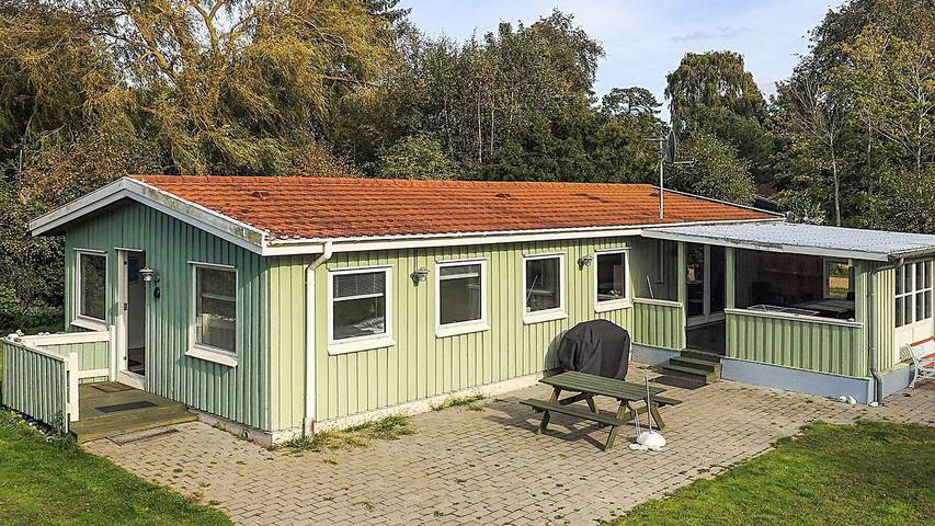 Ferienhaus für 9 Personen, mit Garten