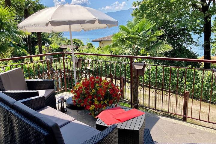 Ferienhaus für 4 Personen, mit Garten und Balkon in Comune di Luino