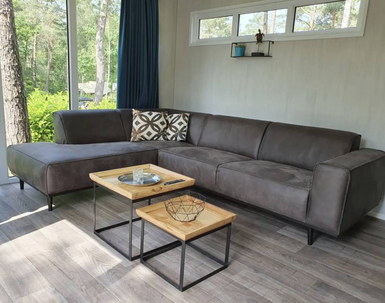 Ruim 6-persoons chalet met veranda en tuin op groen vakantiepark op de Veluwe in Beekbergen, Veluwe