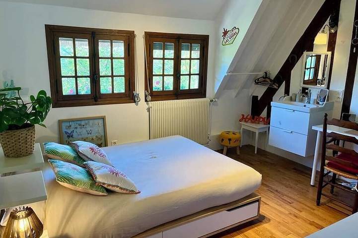 Gîte pour 8 personnes, avec sauna et jardin, animaux acceptés à Le Breuil-en-Auge - 4