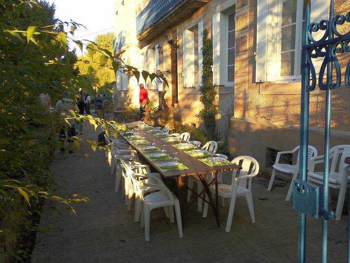 Gîte pour 2 personnes, avec piscine et terrasse à Saint-Affrique - 4