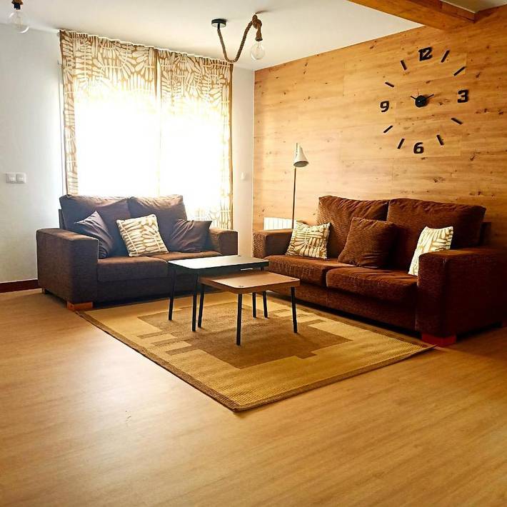 Casa de vacaciones para 8 personas, con terraza y vistas, Se admiten mascotas - 1