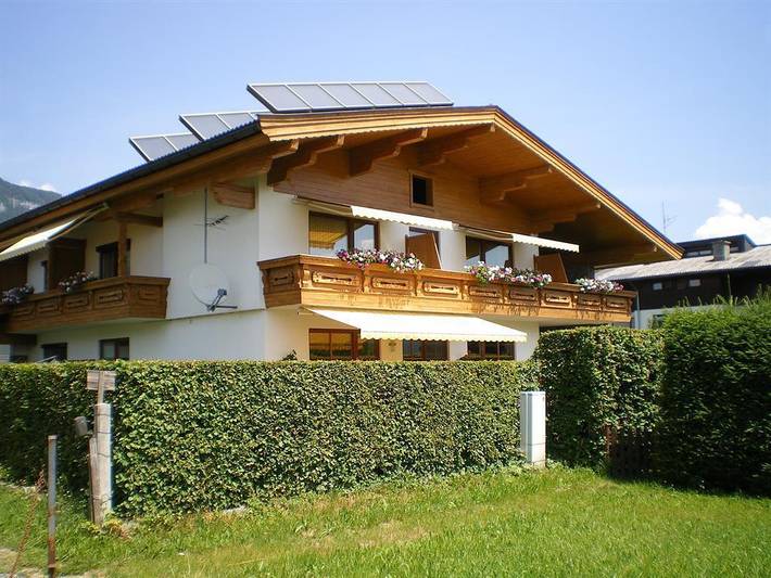 Gîte pour 2 personnes, avec Balcon et Jardin à St. Johann in Tirol