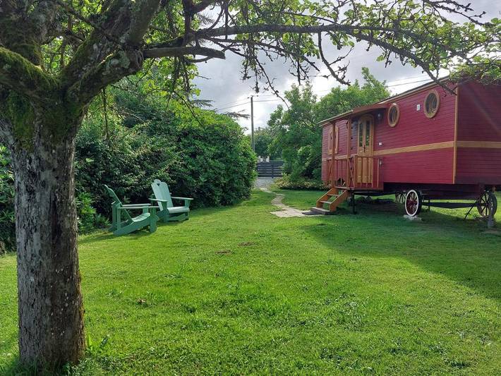 Tente pour 2 personnes, avec terrasse et vue ainsi que sauna et jardin dans la Creuse - 4