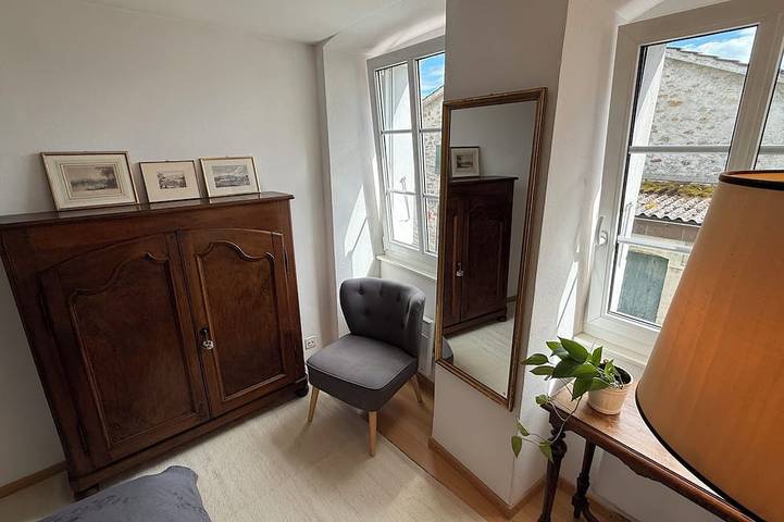 Ganze Wohnung, Lake view 3-level 35m2 Apartment in Riex -Cully in Riex, Bourg-en-Lavaux